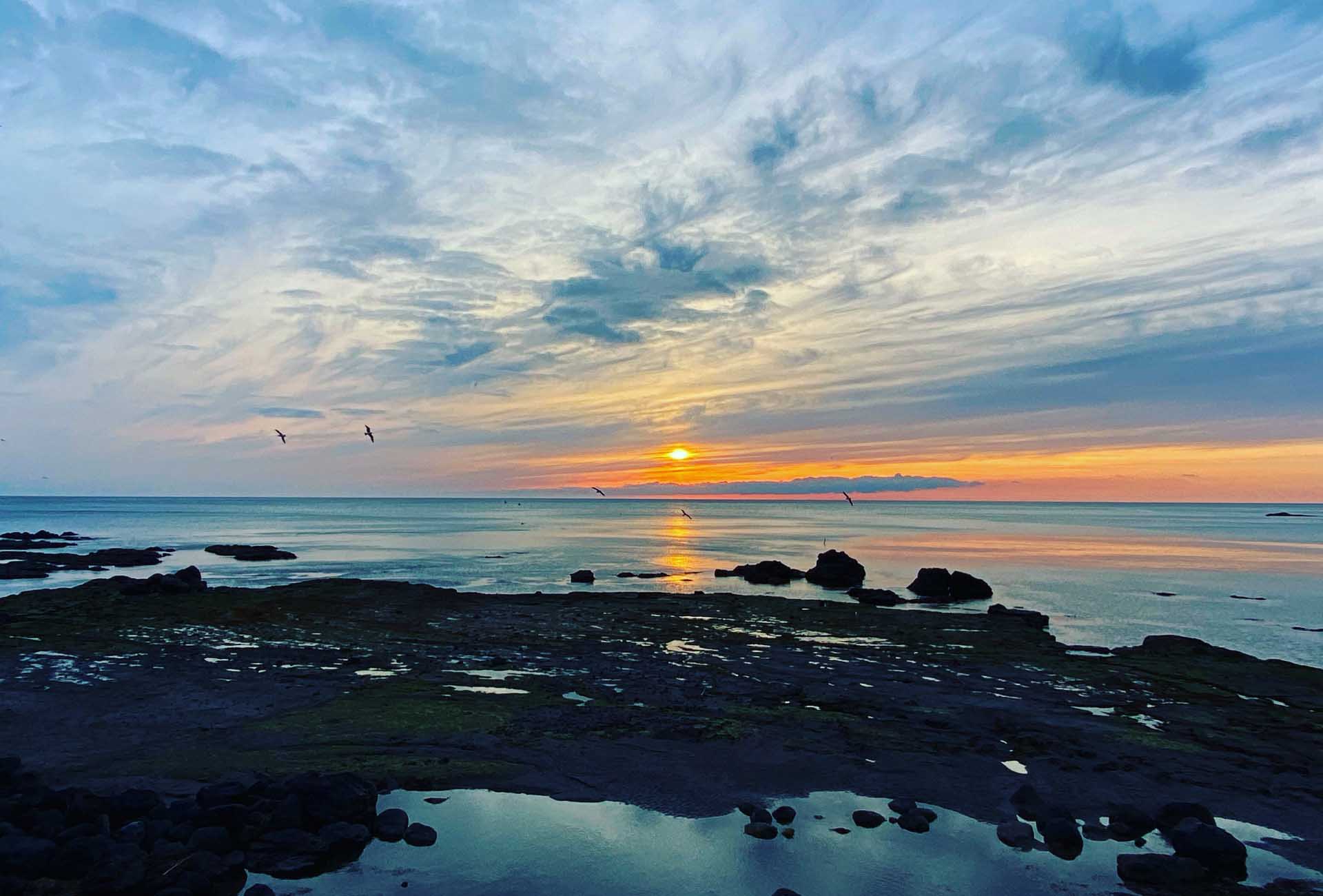 せたなに沈む夕陽